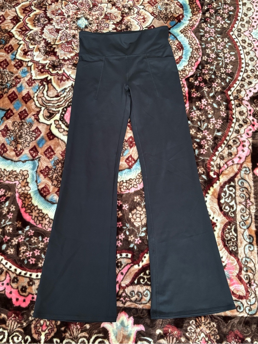 Gapfit High-Waist Black Flare Yoga Pants